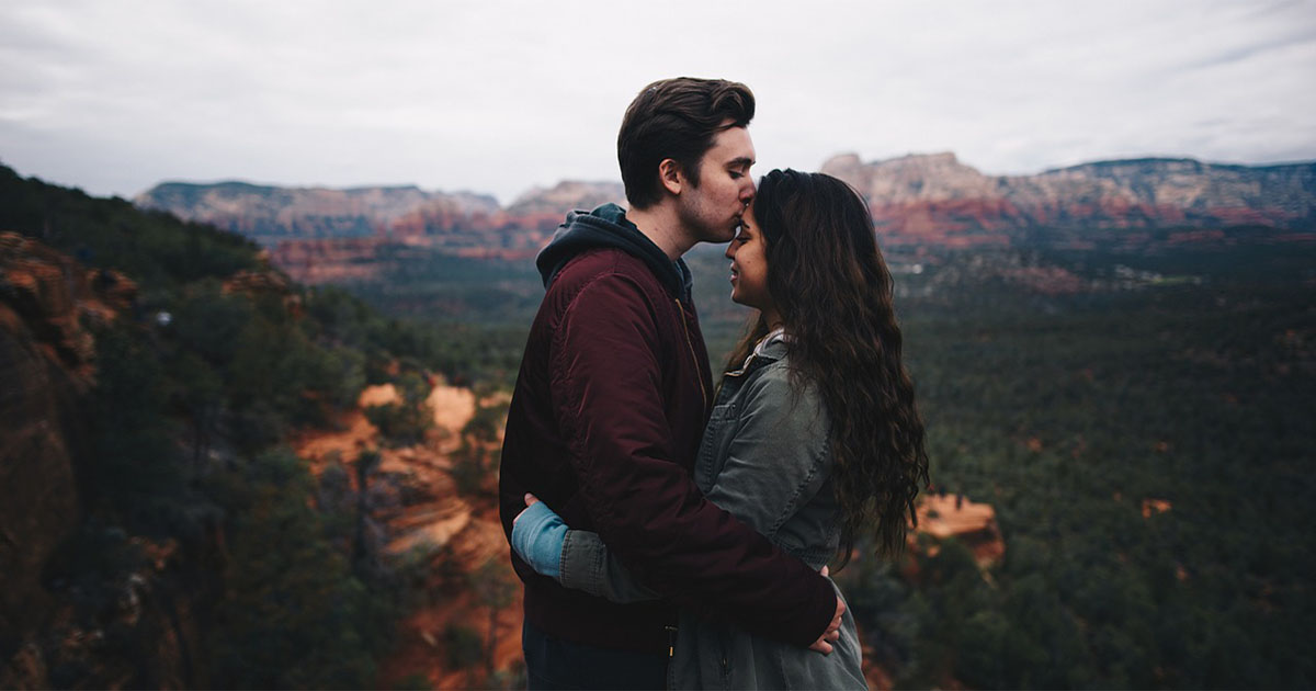 8 Kissing Mistakes That Every Man Makes While Making Out